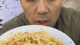 伙计们吃瓜视频,伙计们吃瓜视频揭秘娱乐圈幕后故事